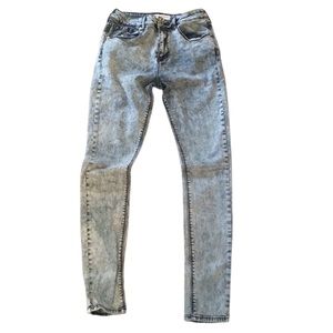 Bullhead High Rise Acid Wash Jegging